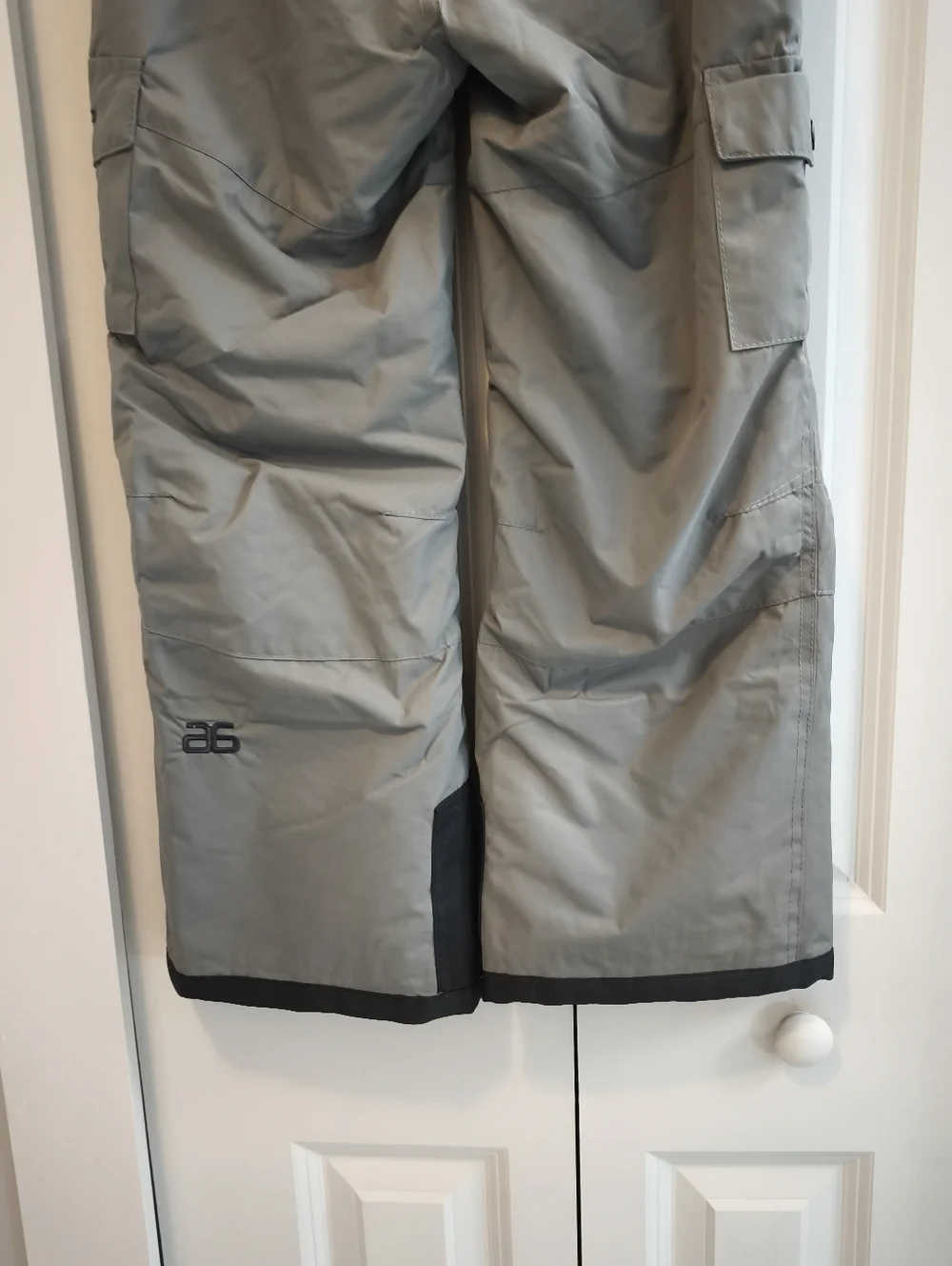 NWT Arctix Gray Waterproof Youth Cargo Pants